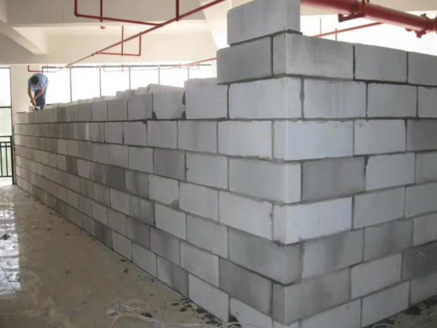 商丘蒸压加气混凝土砌块承重墙静力和抗震性能的研究